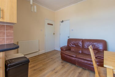3 bed house, Northcote Street, Plasnewydd, Cardiff, CF243BH - Image 2
